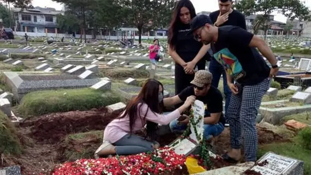 [Bintang] Lucinta Luna