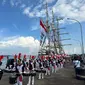 Penyambutan Kedatangan KRI Dewaruci dan delegasi Muhibah Budaya Jalur Rempah di Dermaga Lanal Sabang, Jumat (5/7/2024). (Liputan6.com/Nasrul Faiz)