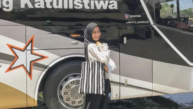 Kisah Putri Bos PO Bintang Katulistiwa Bantu Bisnis Ayah Hingga Berhenti Kuliah