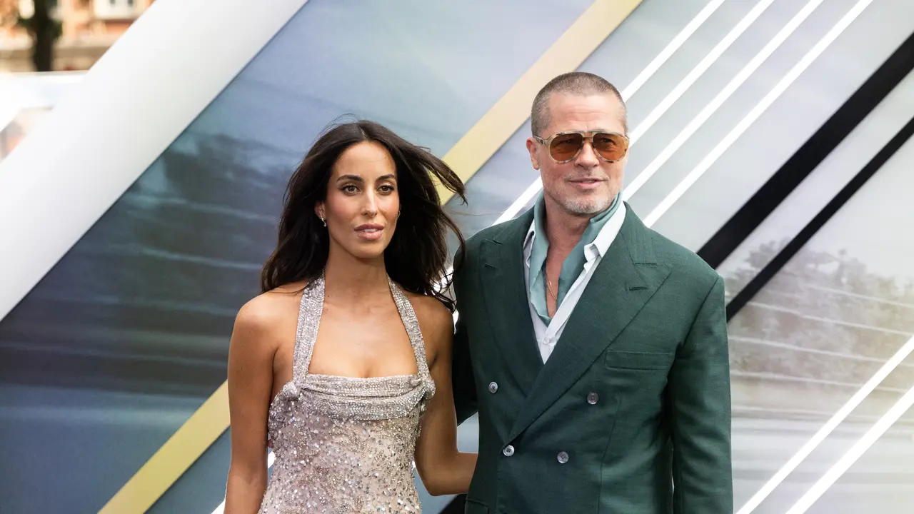 Tampil Nyaris Botak, Gaya Terbaru Brad Pitt Hadiri Premiere Film Formula 1 Bersama Sang Kekasih Ines de Ramon