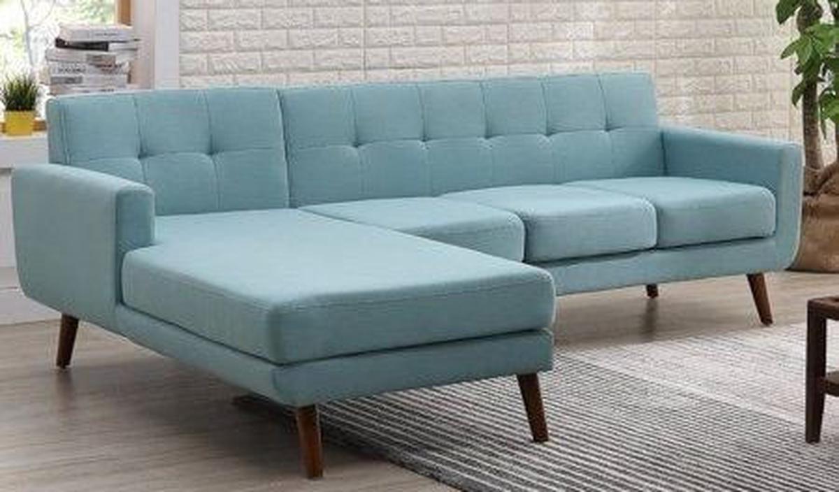 8.&nbsp;Sofa Tuxedo