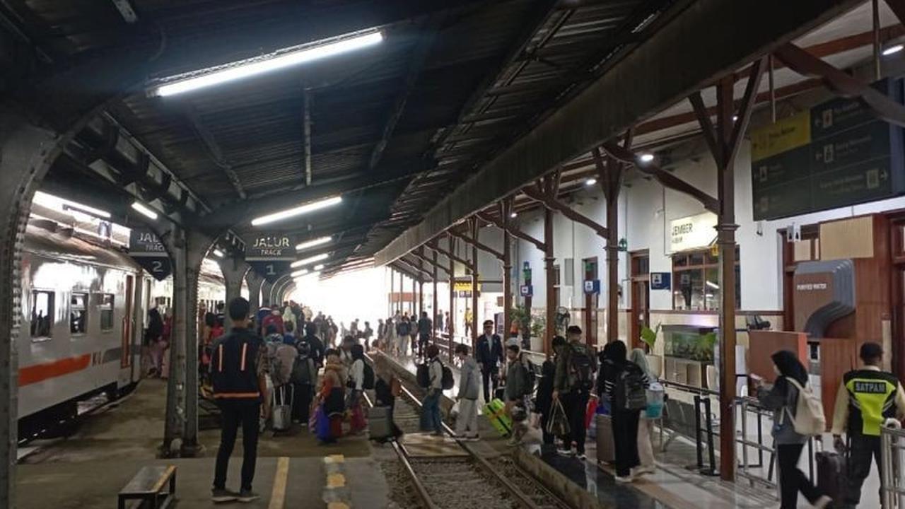 Ratusan Ribu Tiket KA Lebaran Jember Ludes Terjual, KAI Daop 9 Siapkan Puncak Arus Mudik