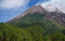 Merapi Bergejolak Lagi! Awan Panas Guguran Meluncur Hingga 2 Kilometer