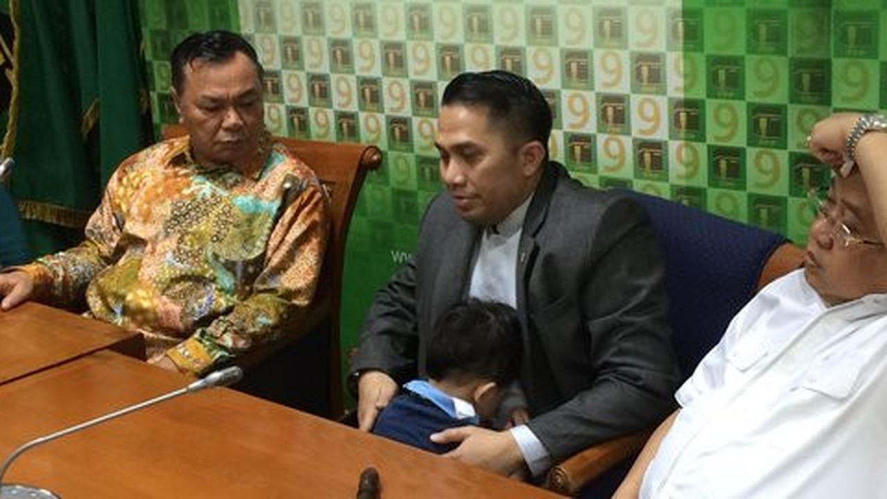 Jarang muncul di DPR, Ivan Haz ngaku jadi 'ibu rumah tangga
