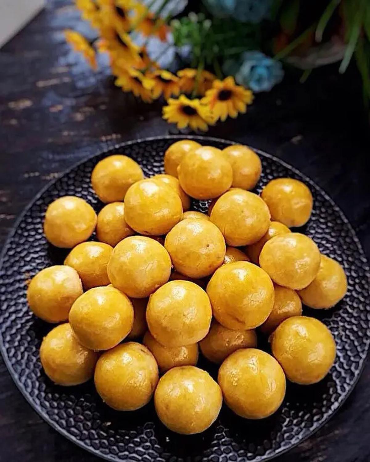 Resep Camilan Malam Ketika Takbir, Ada Kurma Isi Cokelat Sampai Keripik Tempe Gurih