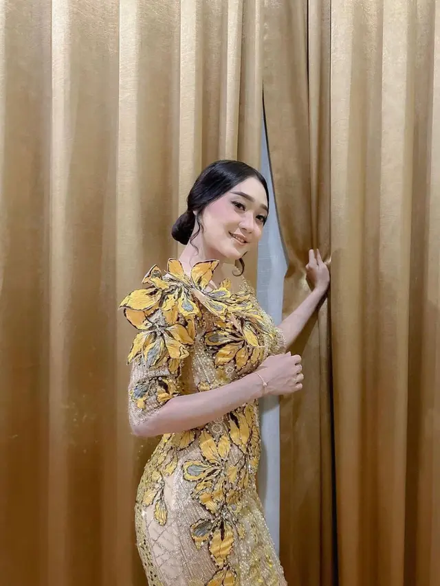 Foto Difarina Indra (Instagram/@difarina_reall)