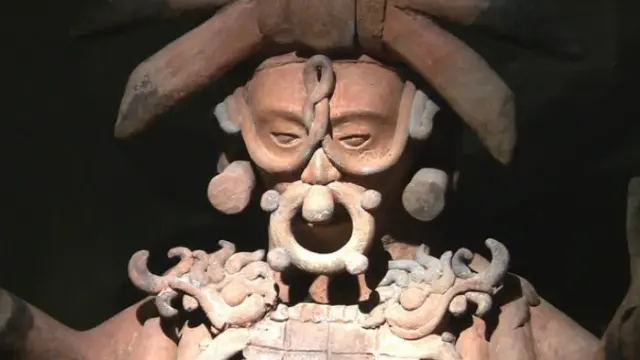 Tindik (3)