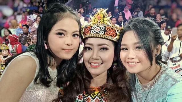 Rosalina Musa Dewan Dangdut Lida Asal Singapura Yang Curi Hati Penonton Showbiz Liputan6 Com