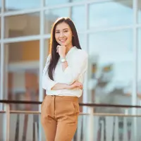 Sukses jadi karyawan./Copyright shutterstock.com/g/Chakkrit