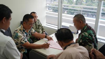 Kejagung Limpahkan 5 Tersangka Korupsi Motor Listrik BGN ke Penuntut Umum