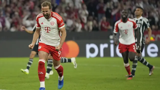 Foto: Momen Blunder Andre Onana yang Jadi Awal Petaka MU Takluk dari Bayern Munchen dalam drama 7 Gol di Liga Champions