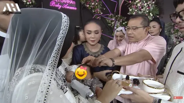 7 Momen Akikah Anak Aurel Hermansyah dan Atta Halilintar, Potong Kambing Sendiri