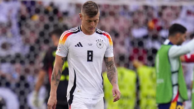 Foto: Tatapan Kosong Toni Kroos Setelah Jerman Didepak Spanyol dari Euro 2024, Akhir Karier yang Tragis