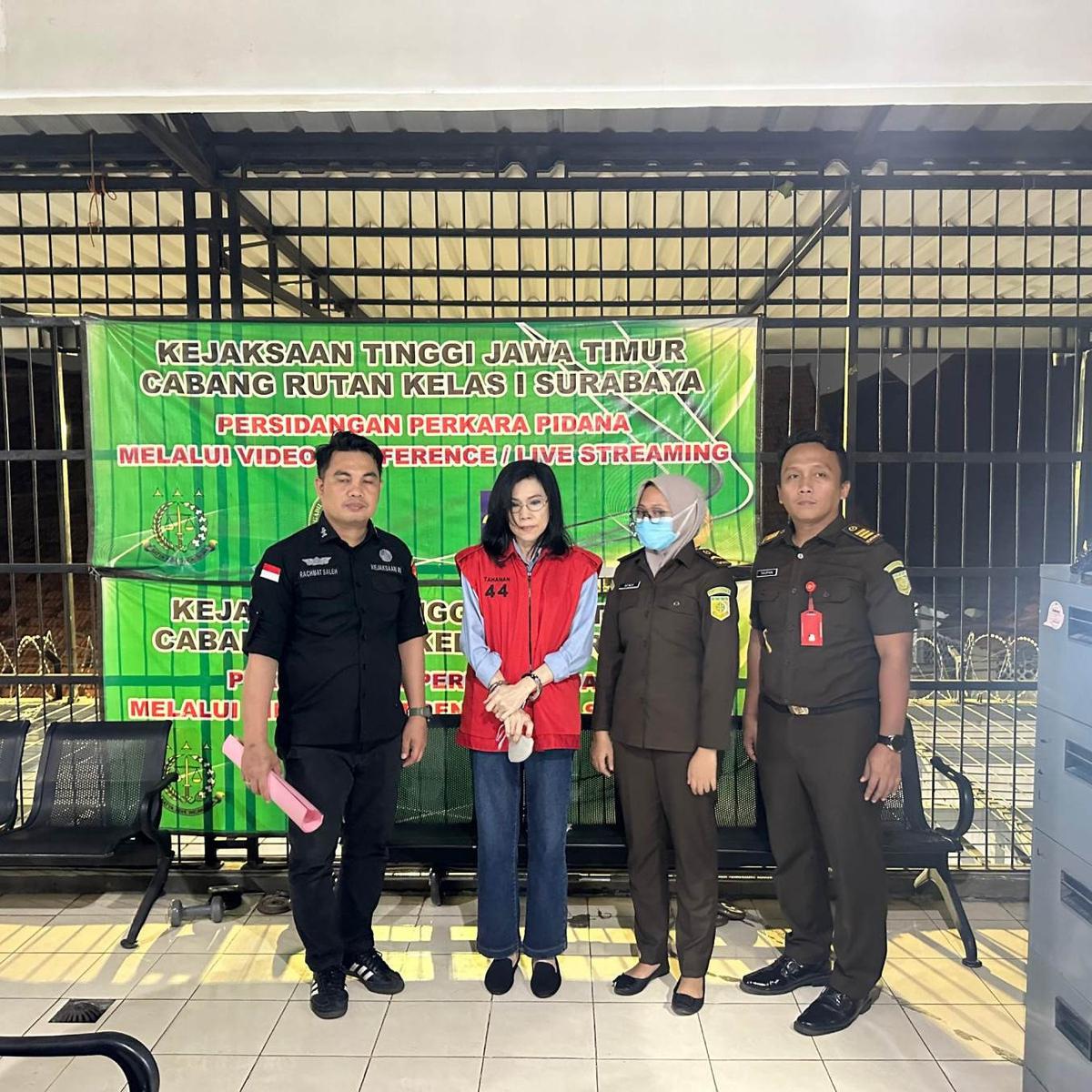 MW Ibunda Ronald Tannur ditetapkan sebagai tersangka suap hakim PN Surabayara