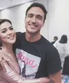 Pihak KUA akhirnya memberikan keterangan terkait rencana pernikahan penyanyi Raisa dan Hamish Daud. Pasangan ini akan meresmikan hubungannya pada 3 September mendatang. (Instagram/hamishdw)