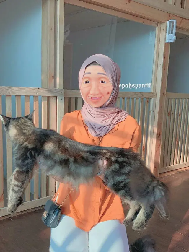 6 Editan Foto 'Masa Muda Opah' Upin Ipin Ini Bikin Ketawa Geli