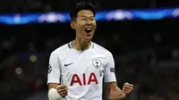 1. Heung-Min Son (Tottenham Hotspur) - Tampil apik di Bundesliga membuat striker Korsel ini dipinang The Lilywhites. Torehan 20 gol untuk Spurs menjadikannya pemain Asia tersubur di Premier League. (AFP/Ian Kington)