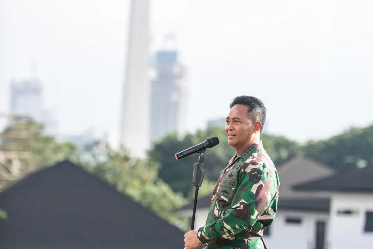 Kasad TNI Andika Perkenalkan Identitas Baru Aprilia Manganang