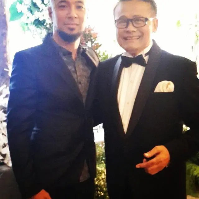 Koes Hendratmo Meninggal Dunia, Ini 6 Potret Kenangan Bareng Rekan Artis