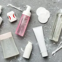 Mendaur ulang wadah kosong bekas skincare. (Foto: Freepik/EyeEm)