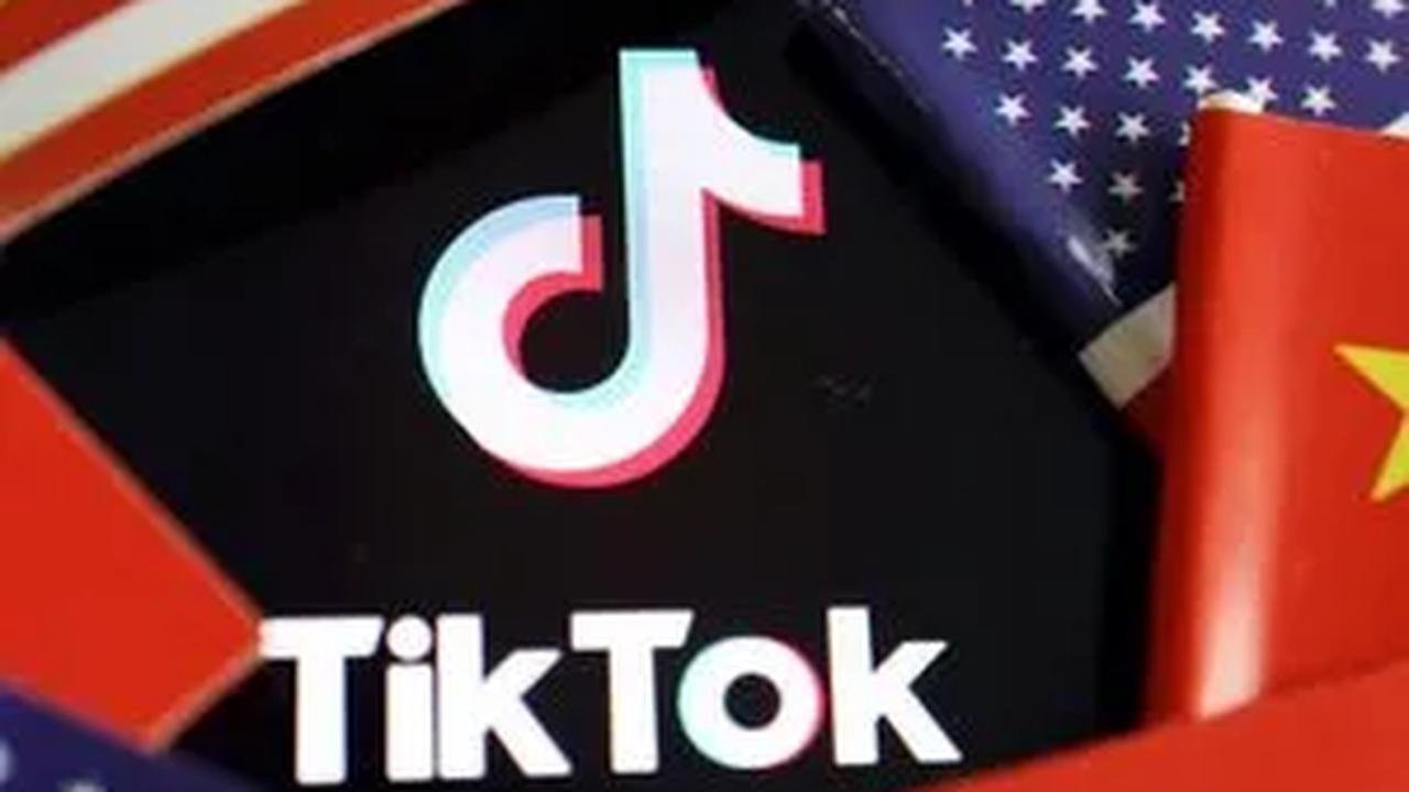 "Tidak benar bahwa kami akan meluncurkan inisiatif lintas batas di Indonesia. Kami tidak ada niatan untuk menciptakan produk e-commerce sendiri atau menjadi wholesaler yang akan berkompetisi dengan para penjual Indonesia,"