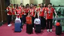 Tim bulu tangkis putri Indonesia untuk Uber Cup 2024 tiba di Gedung VVIP Terminal 3 Bandara Soekarno Hatta, Tangerang, Banten, Senin (06/05/2024). (Bola.com/M Iqbal Ichsan)