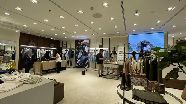 Guess Flagship Store di Grand Indonesia Kembali Dibuka, Usung Konsep Baru dan Tampilkan Koleksi Eksklusif Marciano