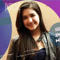 Olahraga Mikha Tambayong ditengah padatnya jadwal syuting.