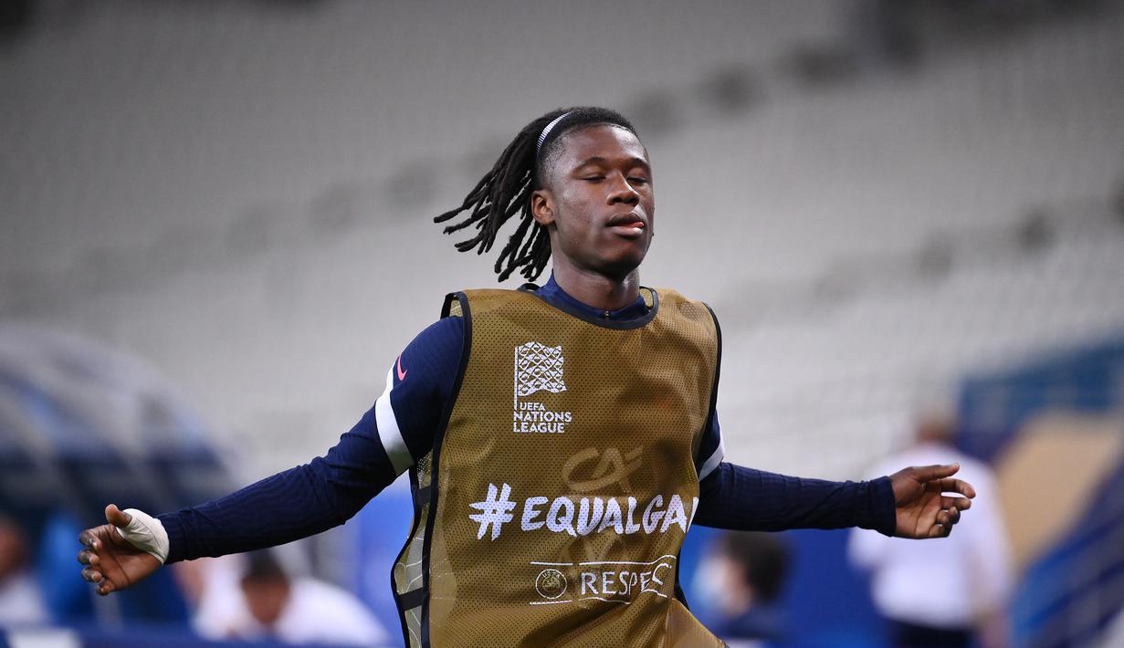 9. Eduardo Camavinga (Rennes) - Pemain berusia 17 tahun ini dinilai memiliki kemampuan yang lengkap sebagai gelandang. Camavinga sendiri dikabarkan menjadi incaran Real Madrid. (AFP/Franck Fife)