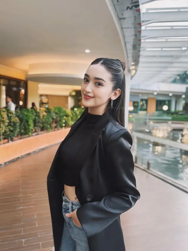 Ingin Tinggalkan Sinetron, Ini 10 Potret Transformasi Ranty Maria Sejak Kecil