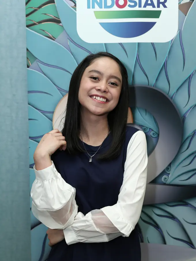 Bercerita tentang perjuangannya di D'Academy Indosiar, Lesti mengatakan dirinya sepat tertidur di lift hingga pagi. (Galih W. Satria/Bintang.com)