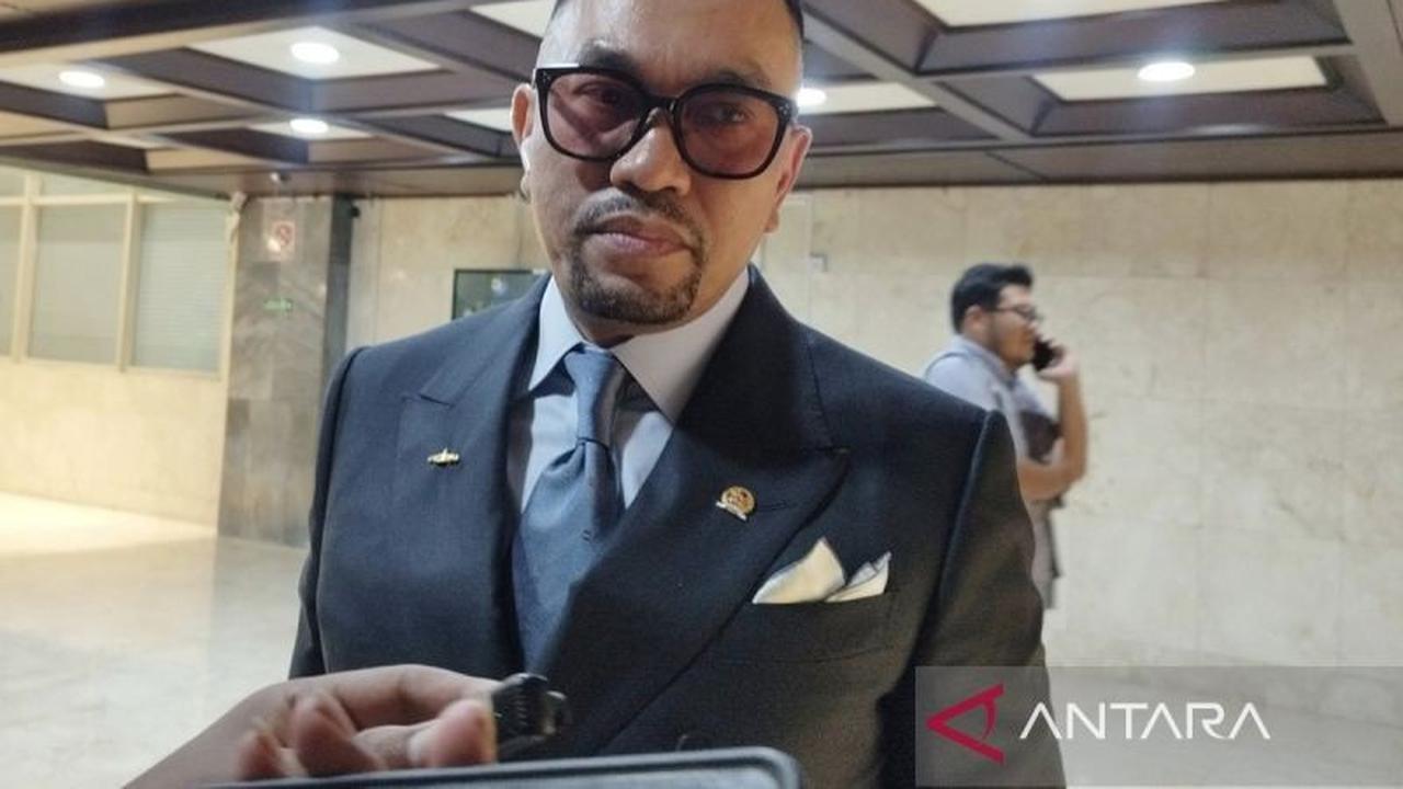 DPR Mendesak Polisi Usut Tuntas Kasus Penyiraman Air Keras Andrie Yunus