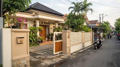 8 Warna Cat Pagar Warm Tone yang Terlihat Elegan, Bikin Enak Dilihat dari Luar