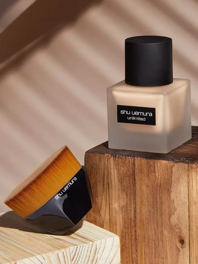Shu Uemura Unlimited Foundation