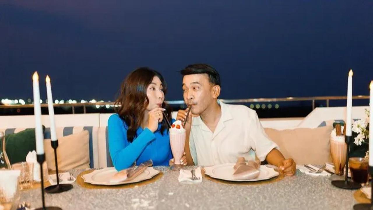Ruben Onsu dan Sarwendah banyak mendapat ucapan selamat dan doa dari para netizen.<br>