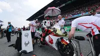 Pembalap Indonesia di Moto2 2025, Mario Suryo Aji. (Idemitsu Honda Team Asia)