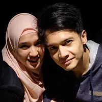 Dhini Aminarti dan Dimas Seto