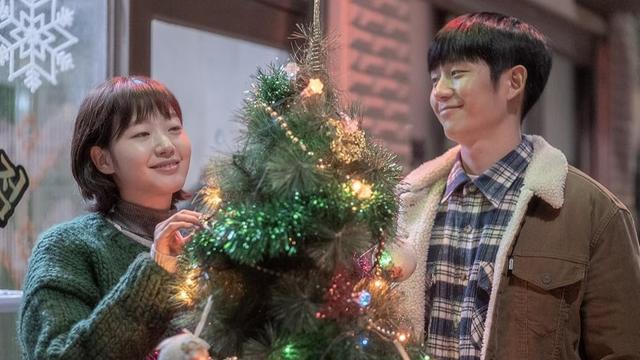 Tune in for Love (2019)