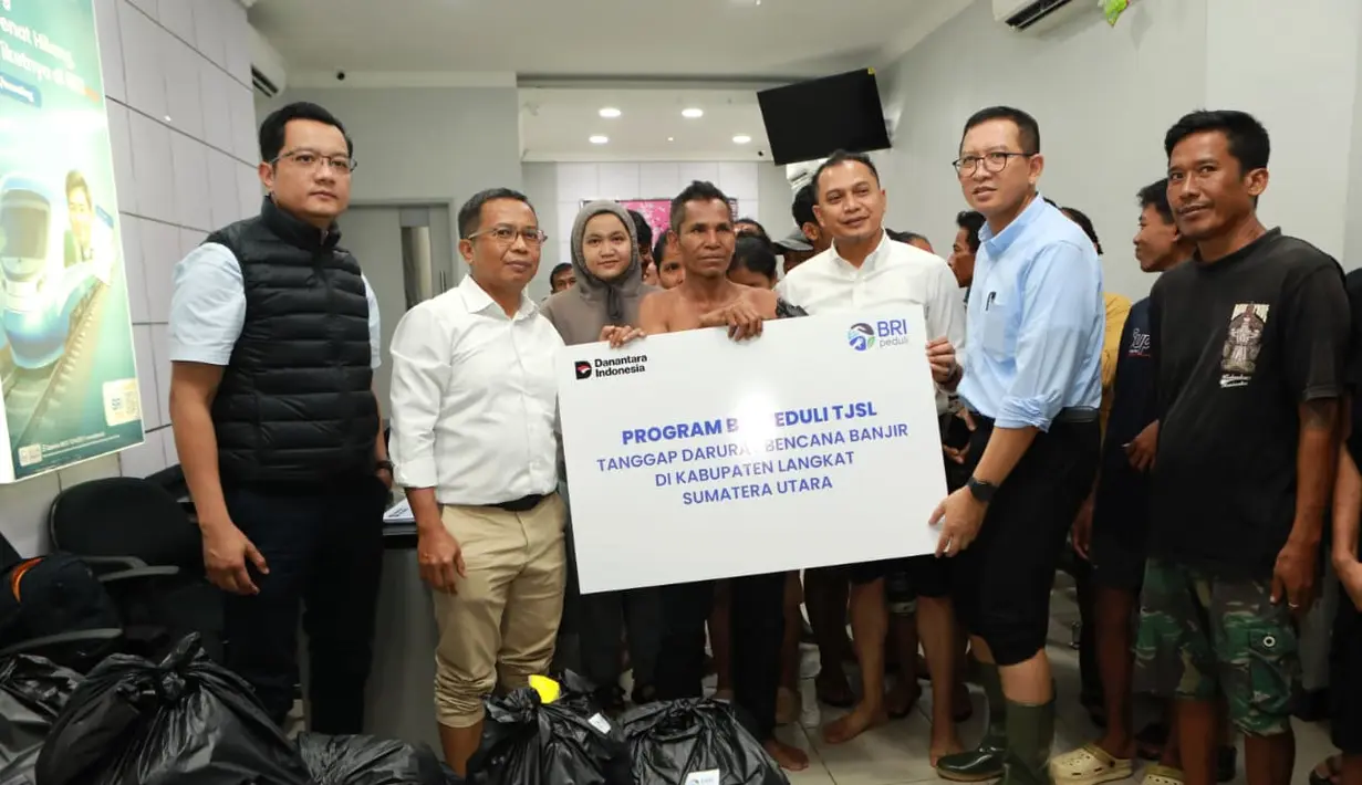 PT Bank Rakyat Indonesia (Persero) Tbk (BRI) melalui program Corporate Social Responsibility (CSR) BRI Peduli bergerak cepat menyalurkan bantuan tanggap bencana Sumatra. Foto: BRI