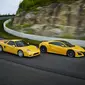 Acura, divisi mobil mewah dari Honda meluncurkan warna baru untuk NSX 2020 yaitu Indy Yellow Pearl (Carscoops)