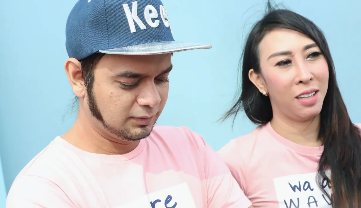 Rio Reifan dan Henny Mona