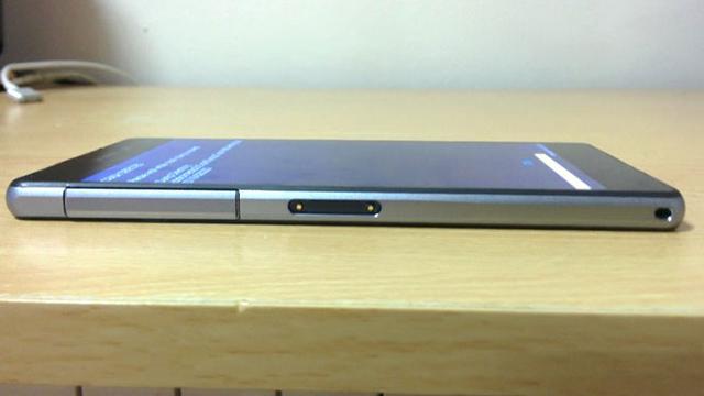 sony-xperia-z1-140120b.jpg
