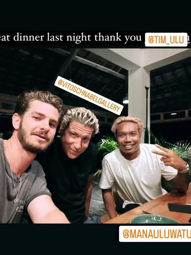 Andrew Garfield Liburan di Bali