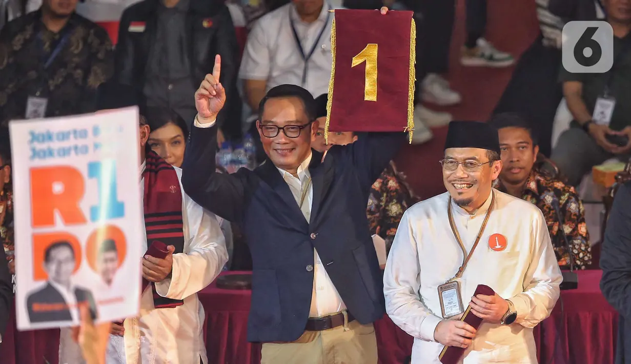 Selain dihadiri oleh ketiga pasangan cagub dan cawagub Jakarta, pengundian nomor urut juga dihadiri oleh pimpinan dan jajaran partai politik pengusung. (Liputan6.com/Angga Yuniar)