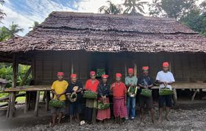 Dompet Dhuafa Serahkan Daging Kurban ke Desa Sepa Maluku Tengah (Foto: Lia/Liputan6.com)