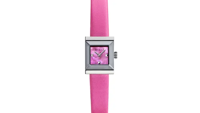 Jam Tangan Feminin dengan Warna Segar Terbaru dari Gucci