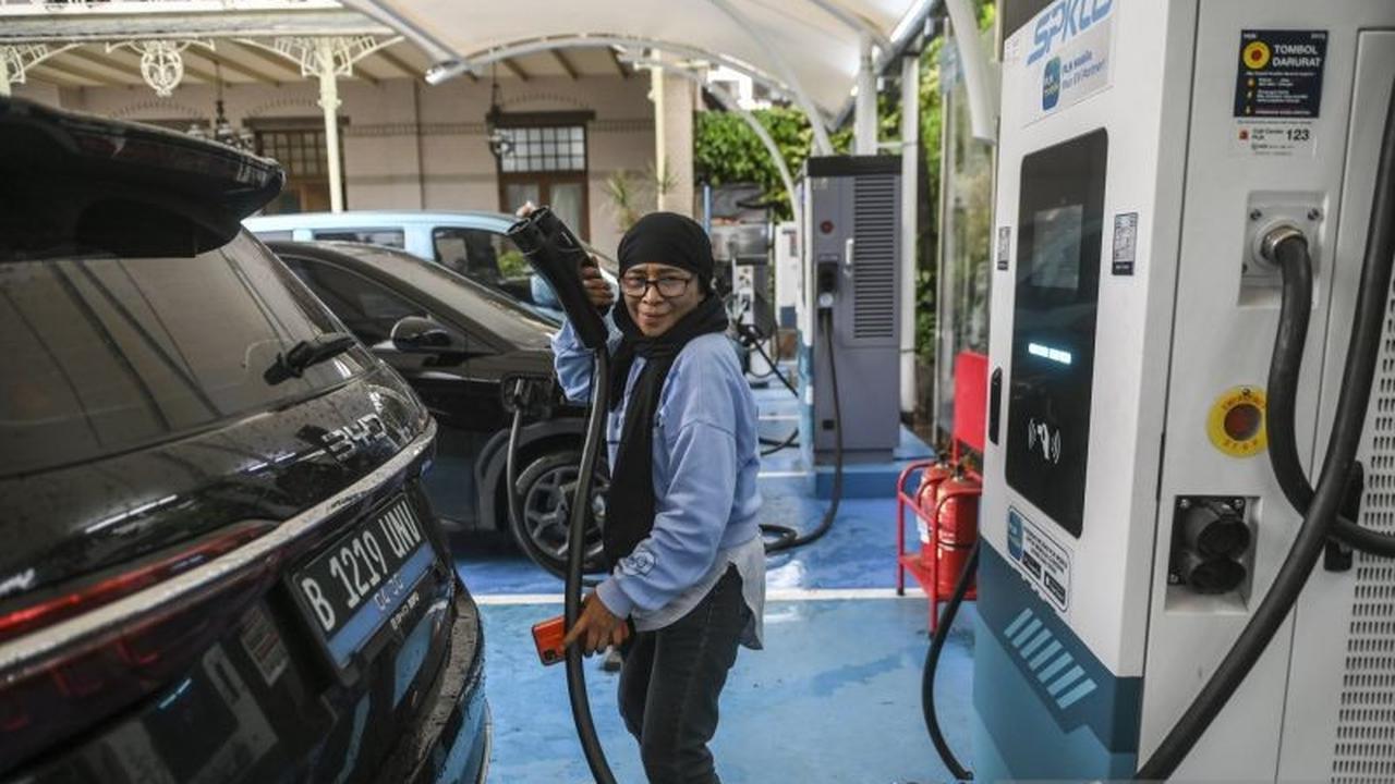 Perlindungan Konsumen SPKLU: Menjamin Hak Pengguna di Era Kendaraan Listrik