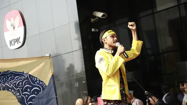 7 Potret Terbaru Manik Marganamahendra, Ketua BEM UI yang Sempat Viral