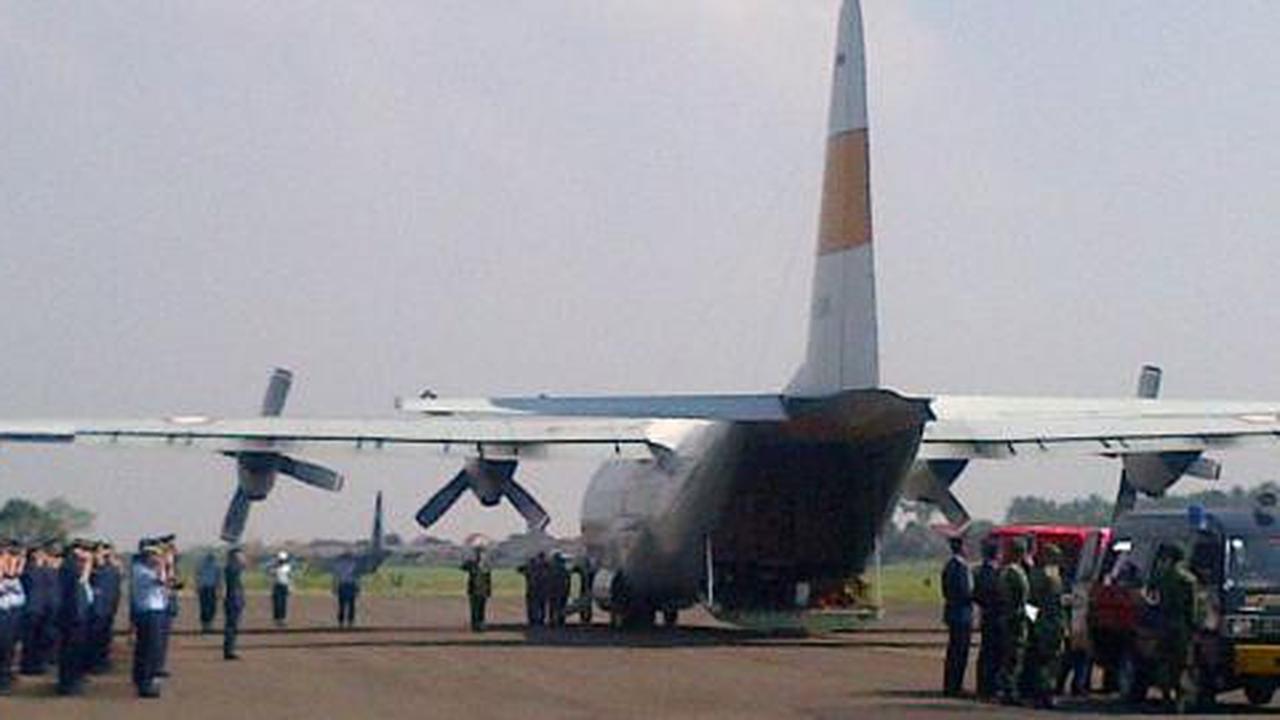 Korban Fokker Syahroni disambut duka di Lanud Husein