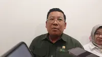 Menko Zulkifli Hasan Minta 1,3 Juta Ton Beras Bulog Diguyur ke Warga